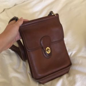Vintage Coach cognac brown shoulder bag